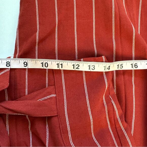 J.O.A. High Waisted Wide Leg Crop Pant with Tie Red Stripe Size Medium NWT - Picture 4 of 9